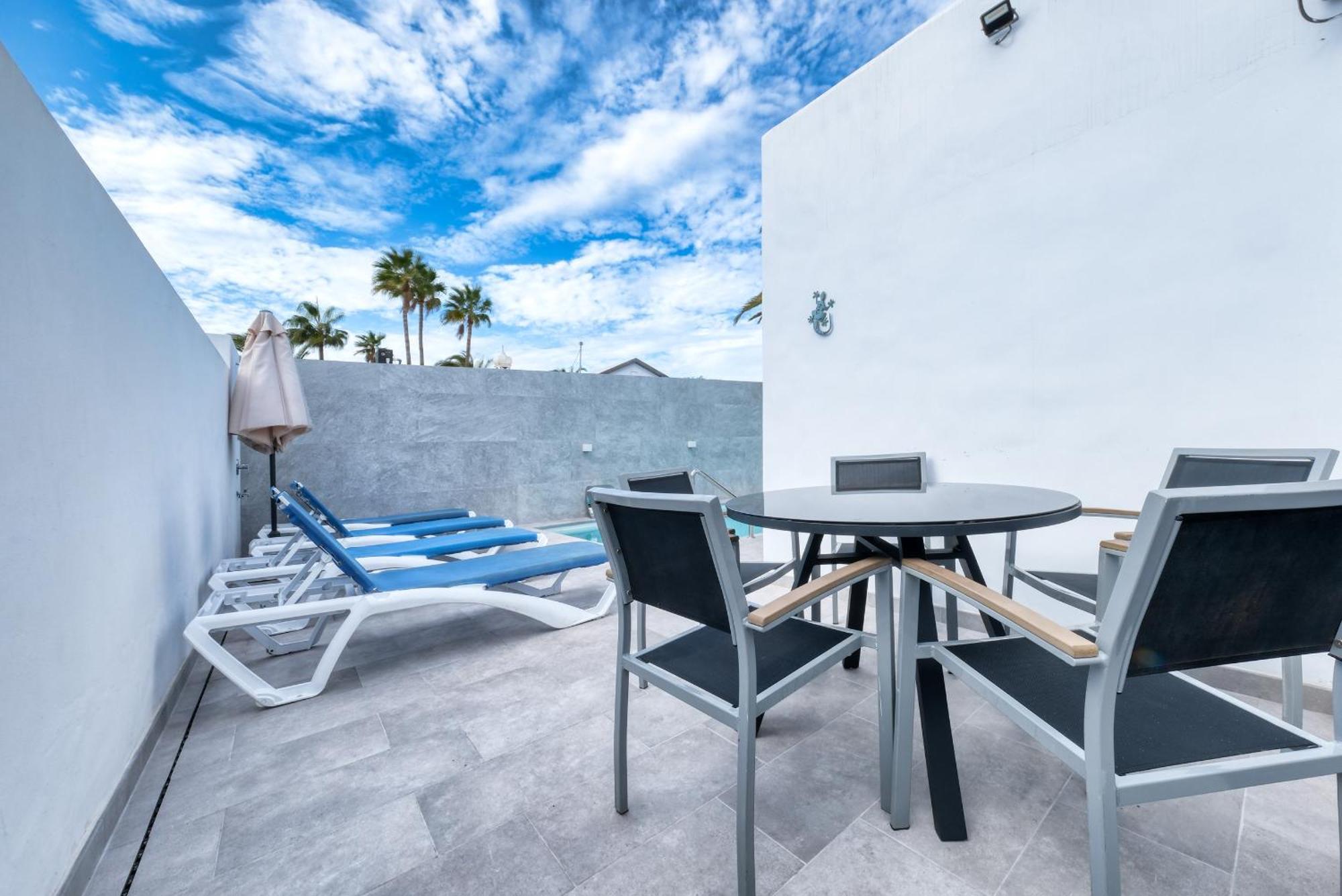 Willa Casa Eva With Private Pool Puerto del Carmen  Zewnętrze zdjęcie